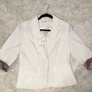 Elegant White Women's Blazer